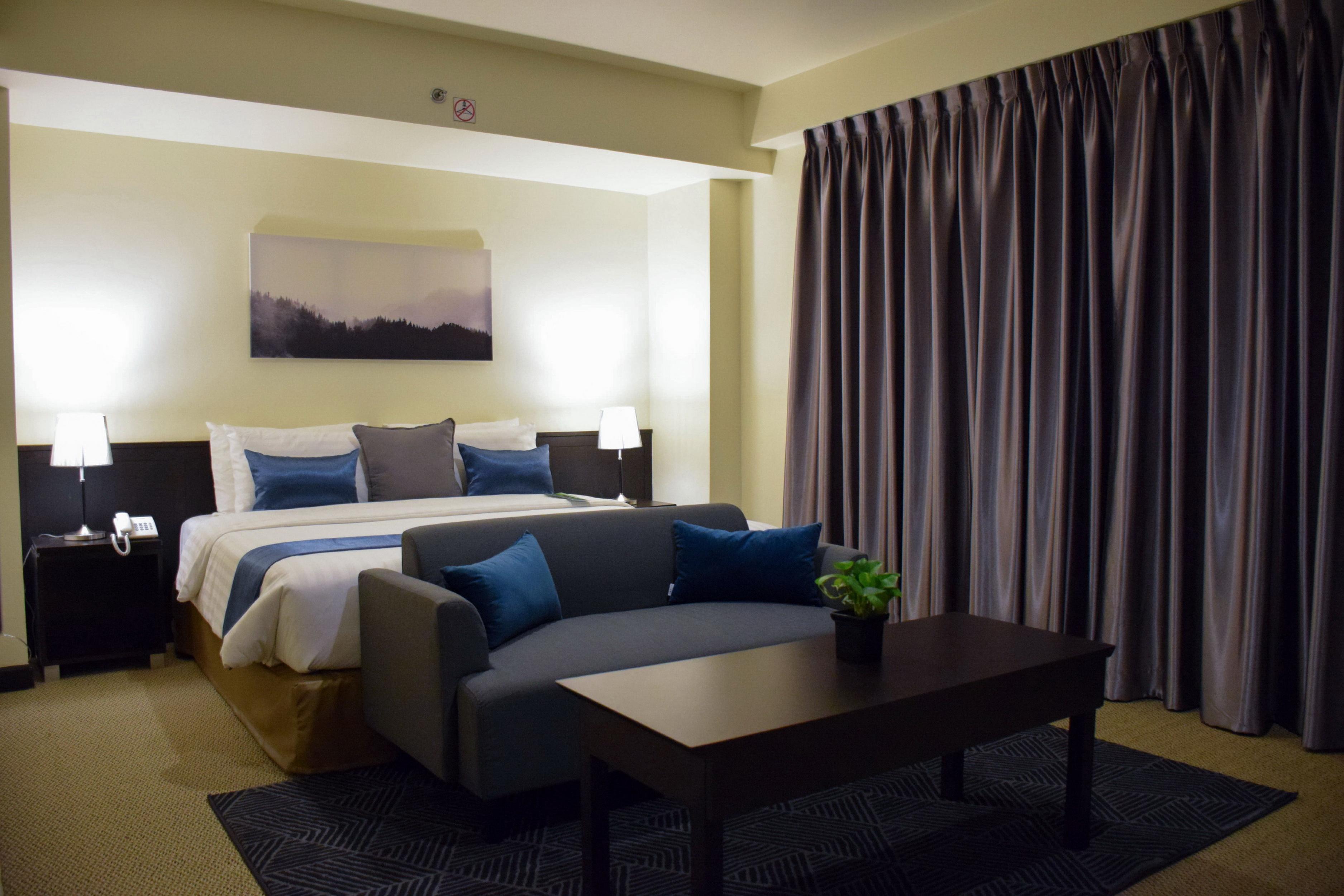 The Color Living Hotel Samut Prakan Luaran gambar