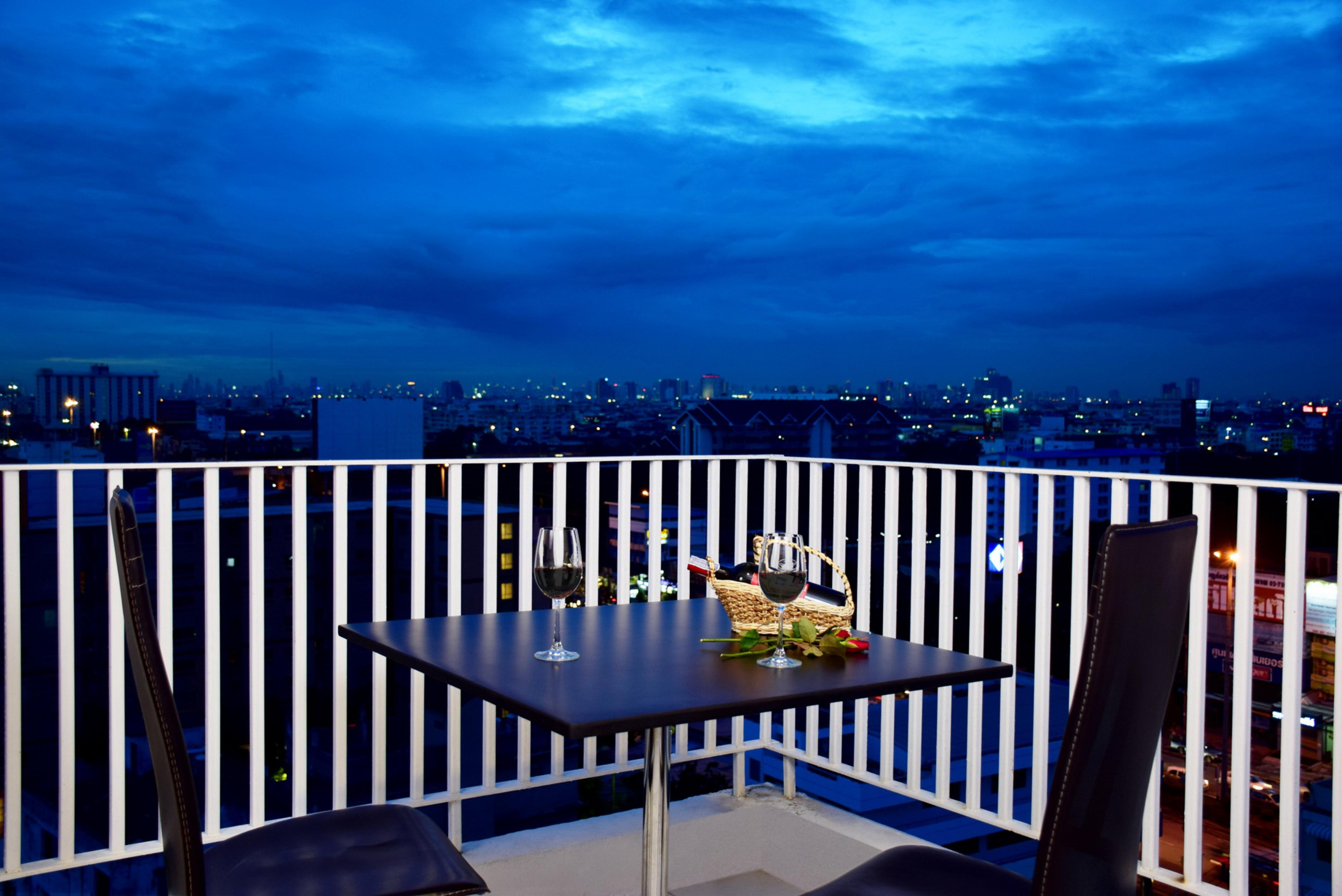 The Color Living Hotel Samut Prakan Luaran gambar