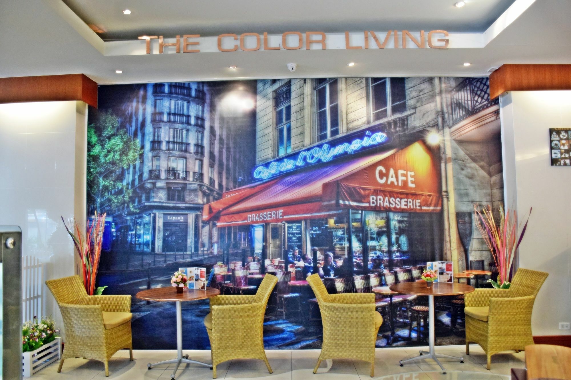 The Color Living Hotel Samut Prakan Luaran gambar